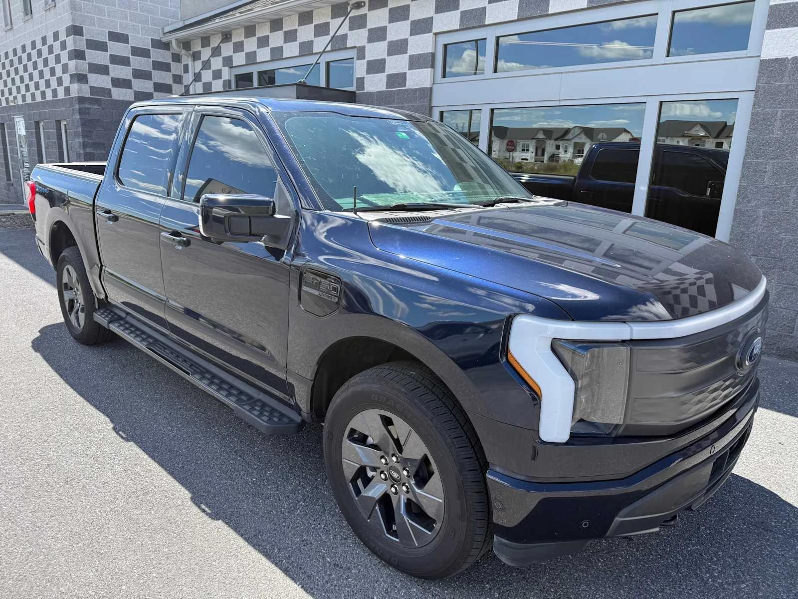 ford f-150 lightning 2022 1FT6W1EV5NWG09043 image